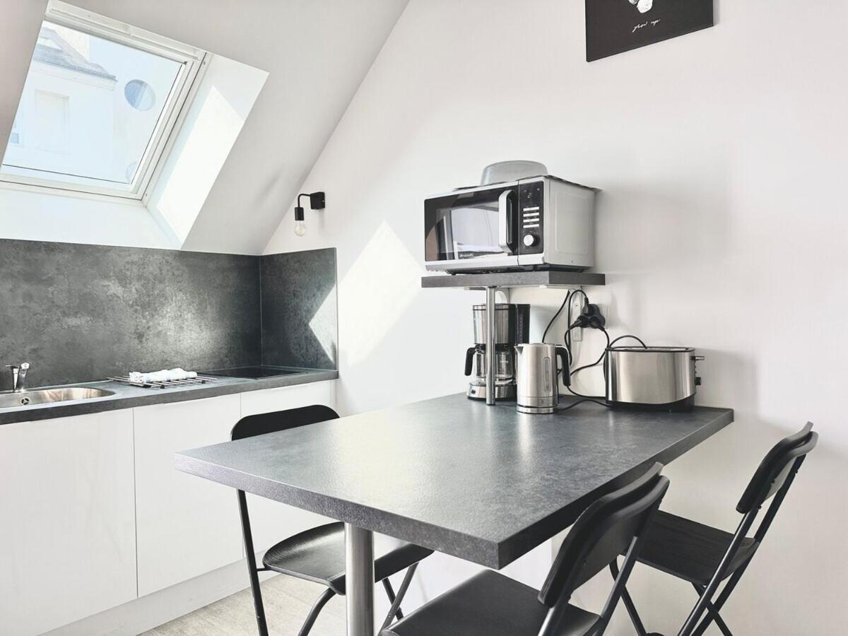 Le Patio De Loiseau Apartment Le Mans Phòng bức ảnh